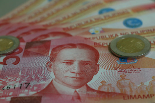 Nominate Someone Who Deserves to Receive 500 Pesos